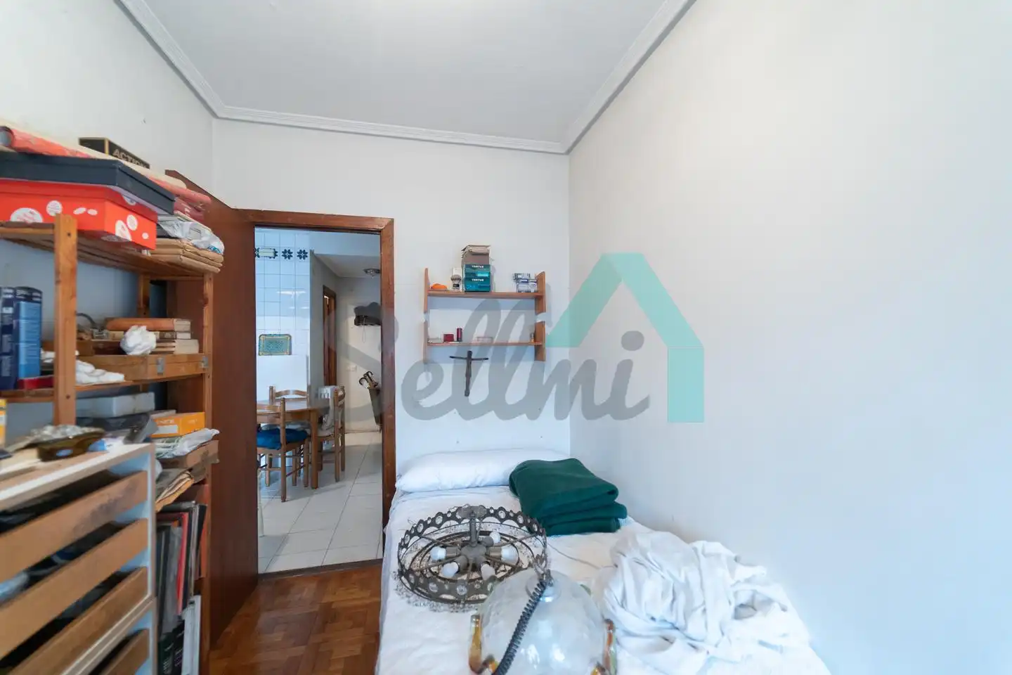 Habitación de Piso en venta en Oviedo  con Calefacción, Parquet y Terraza