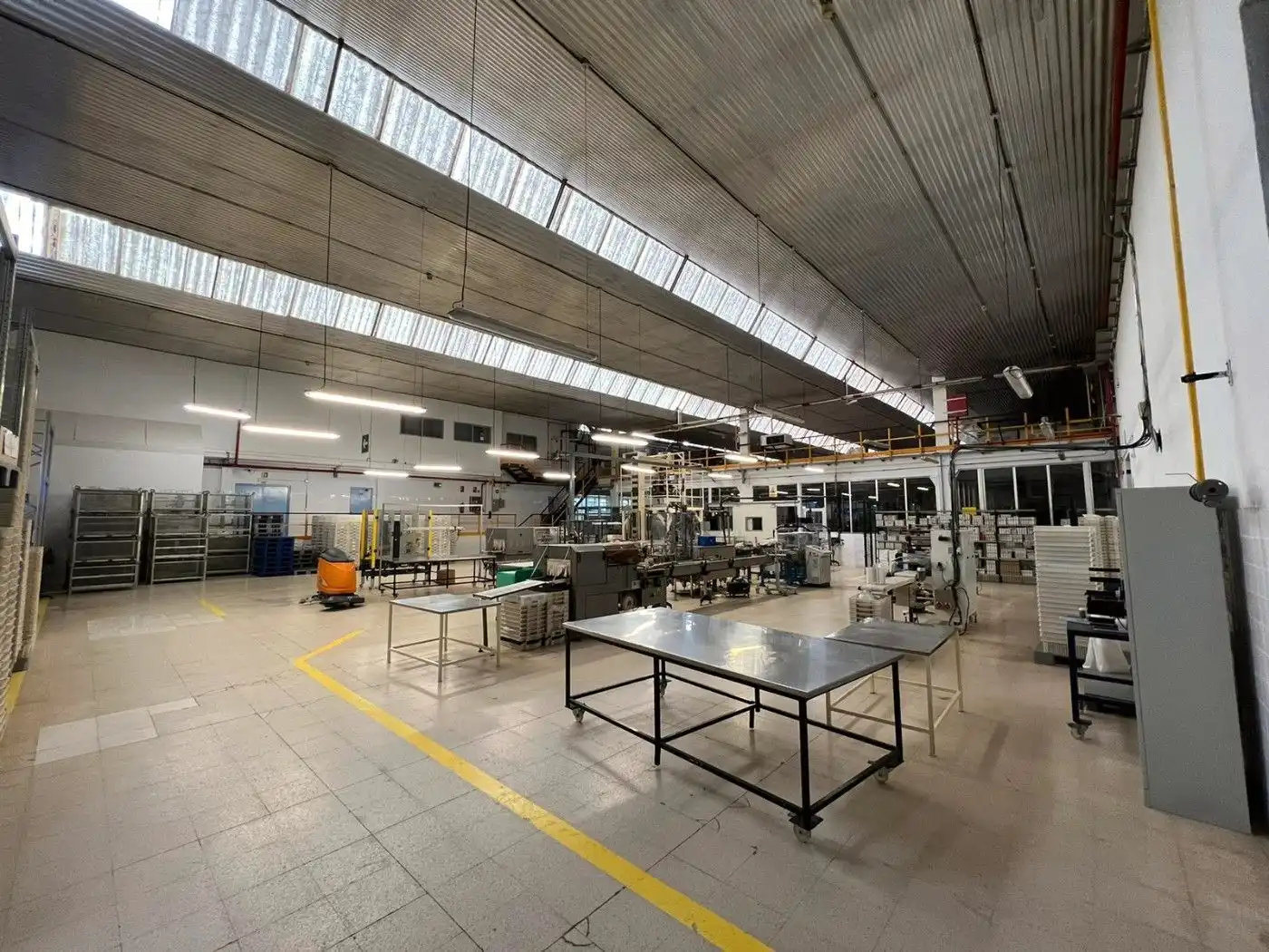 Nau industrial en venda a Poligono Landaben-F, 4, San Jorge