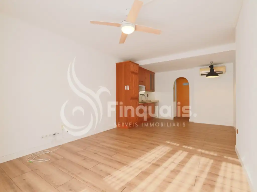 Sala d'estar de Pis en venda en Santa Eulàlia de Ronçana