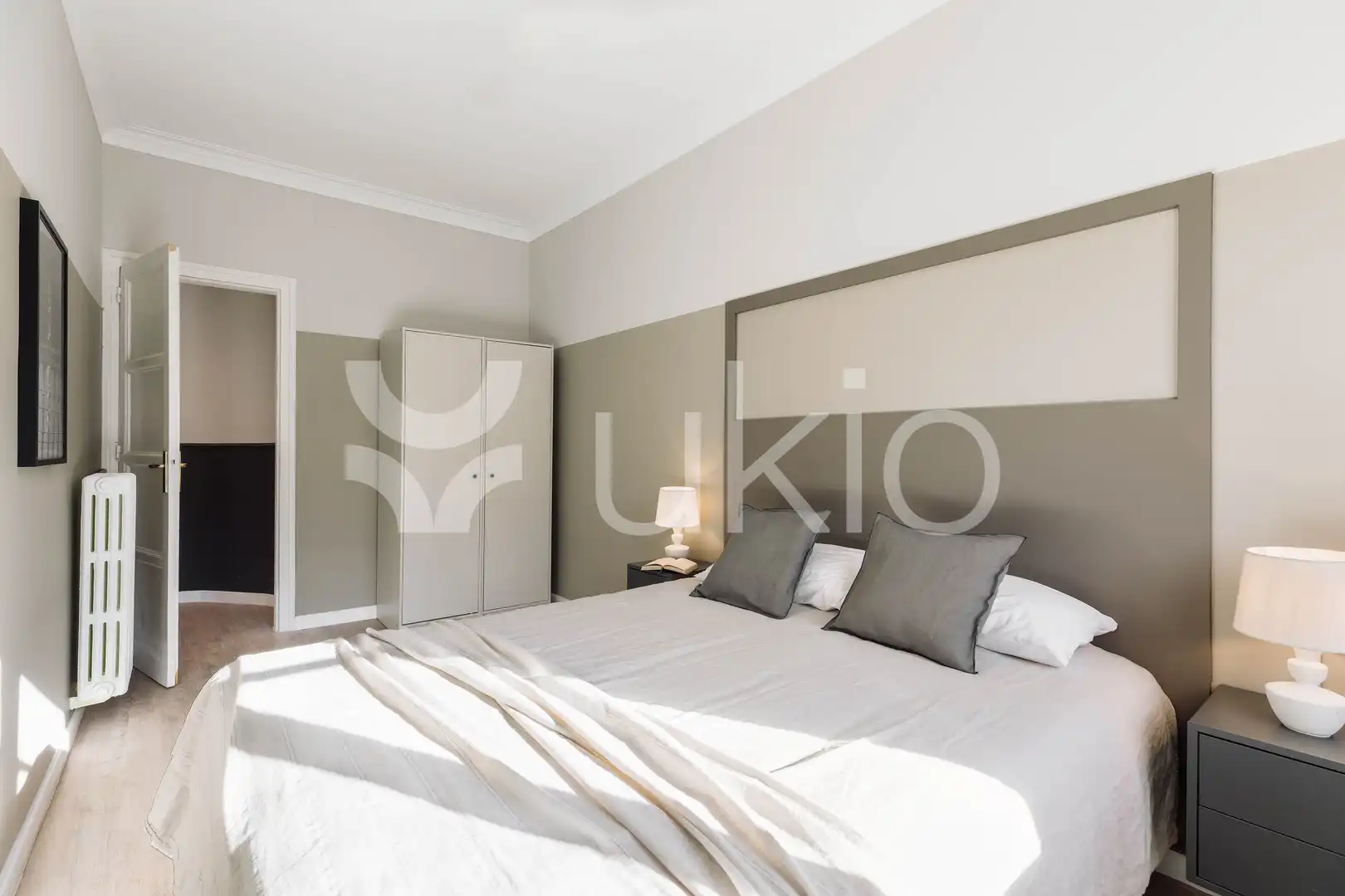 Bedroom of Apartments for rent in Barcelona  with Air Conditioner, Heating and Furnished