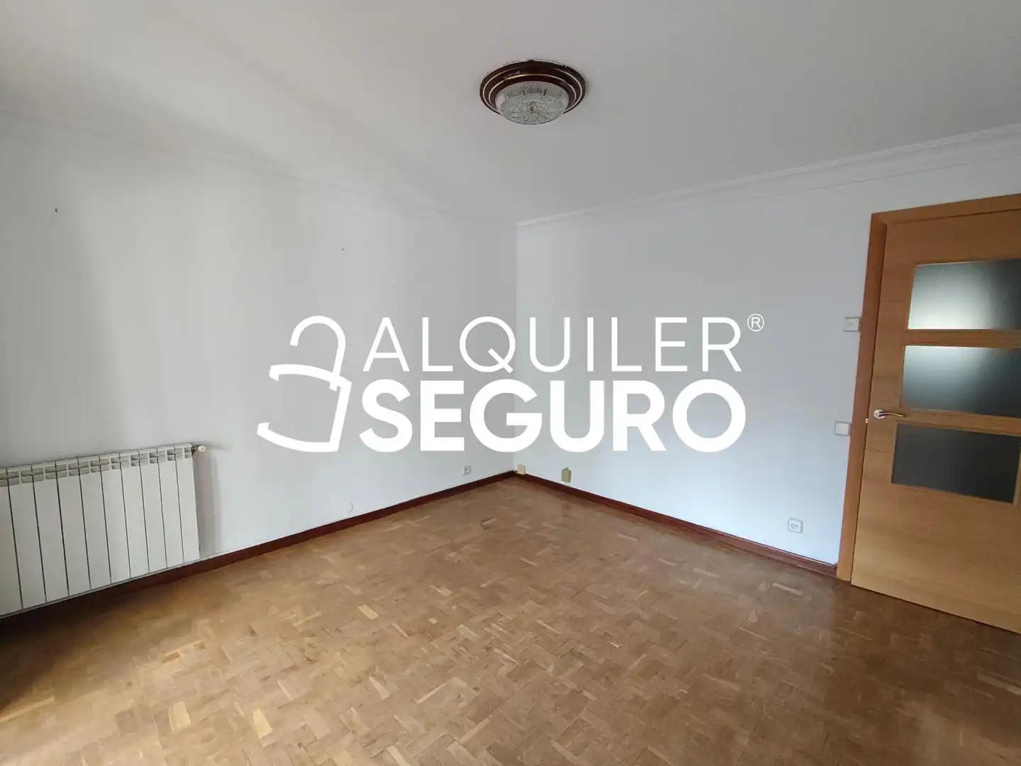 Habitación de Piso de alquiler en Fuencarral - El Pardo