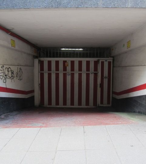 Foto 2 de Garaje en venta en Centro - Ariz - Uribarri, Basauri