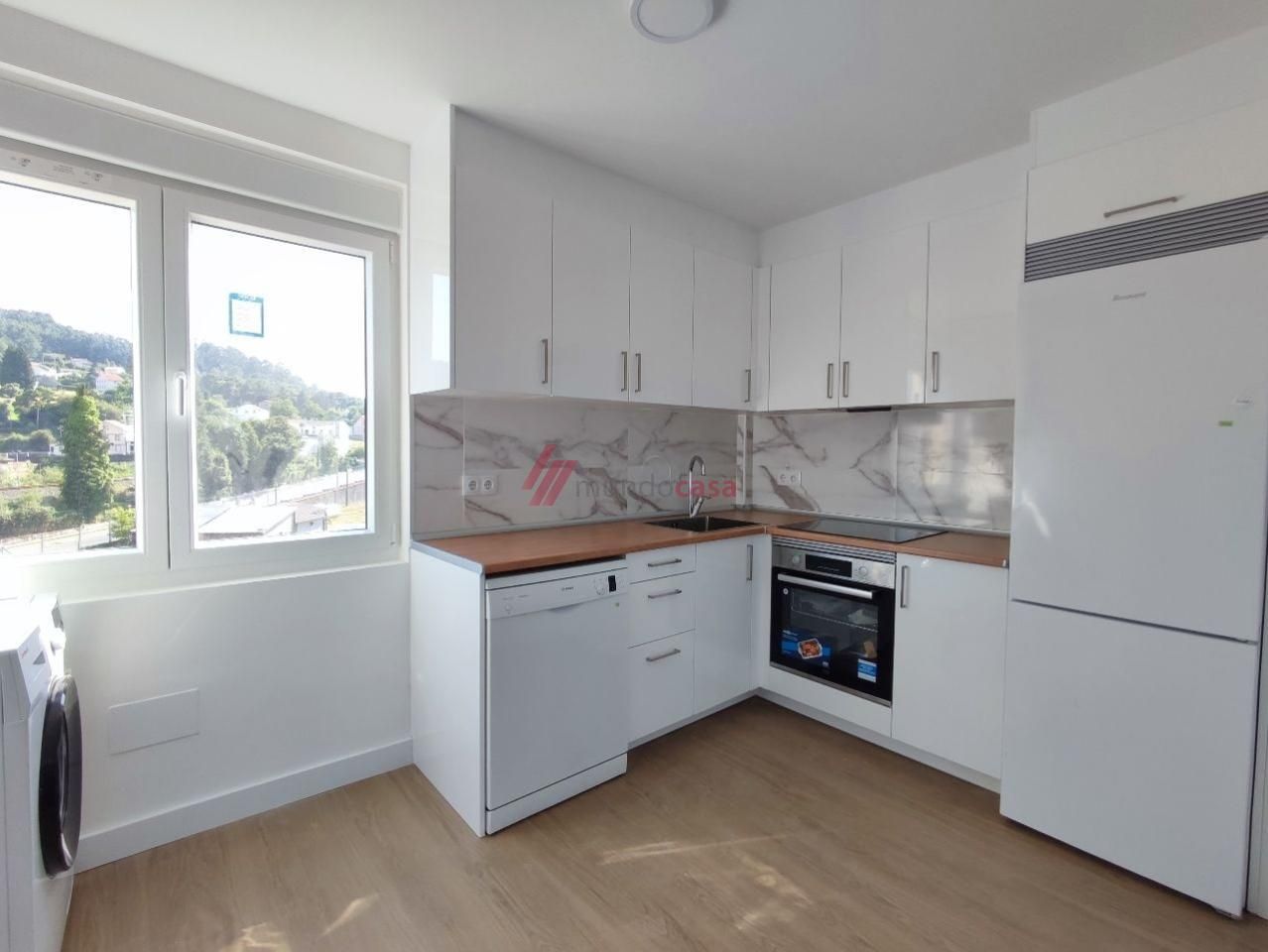 Cocina de Piso de alquiler en Fene con Calefacción y Amueblado