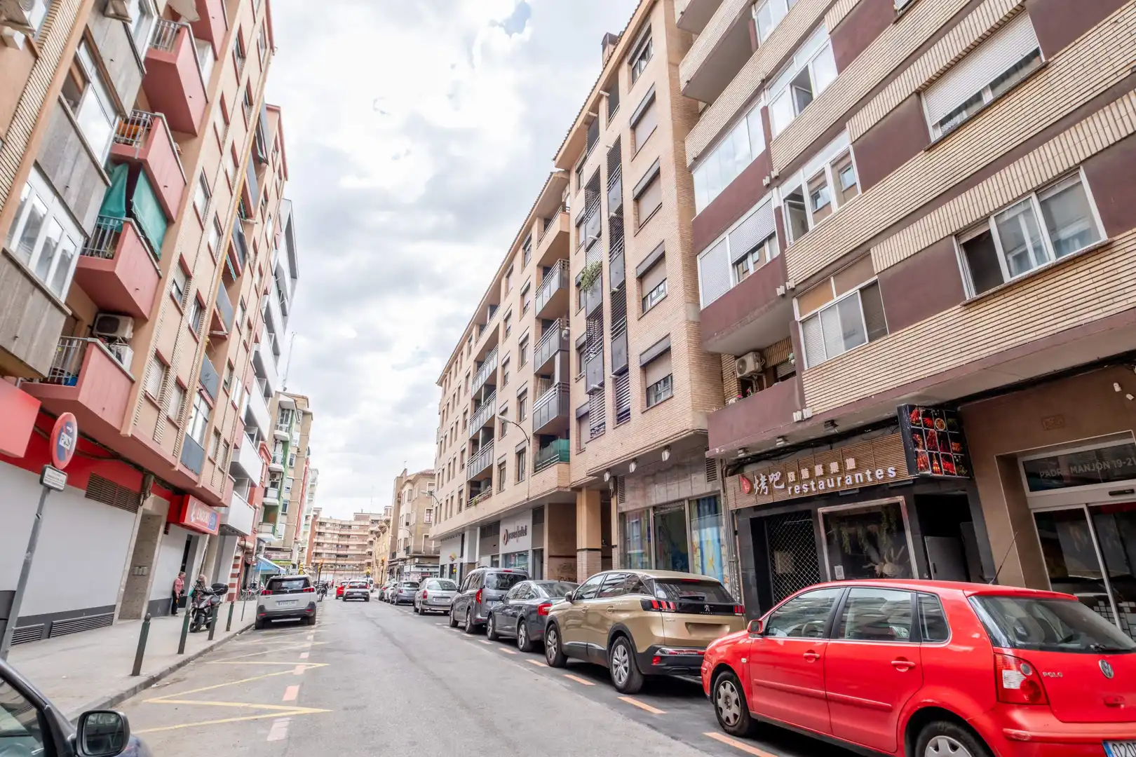 Vista exterior de Piso en venta en Zaragoza con Calefacción