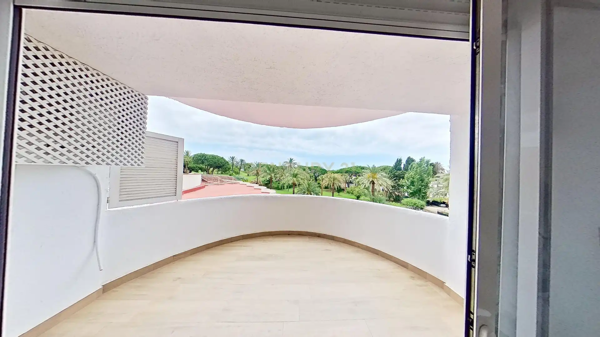 Terrassa de Estudi en venda en Marbella