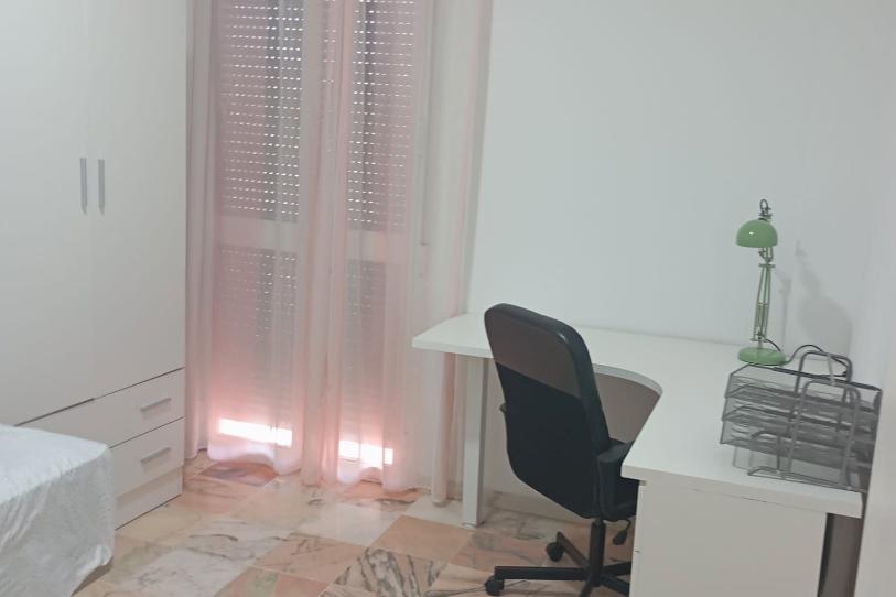 Foto 1 de Casa o xalet en venda a Calle José Díaz Velázquez, 43, La Algaba, Sevilla