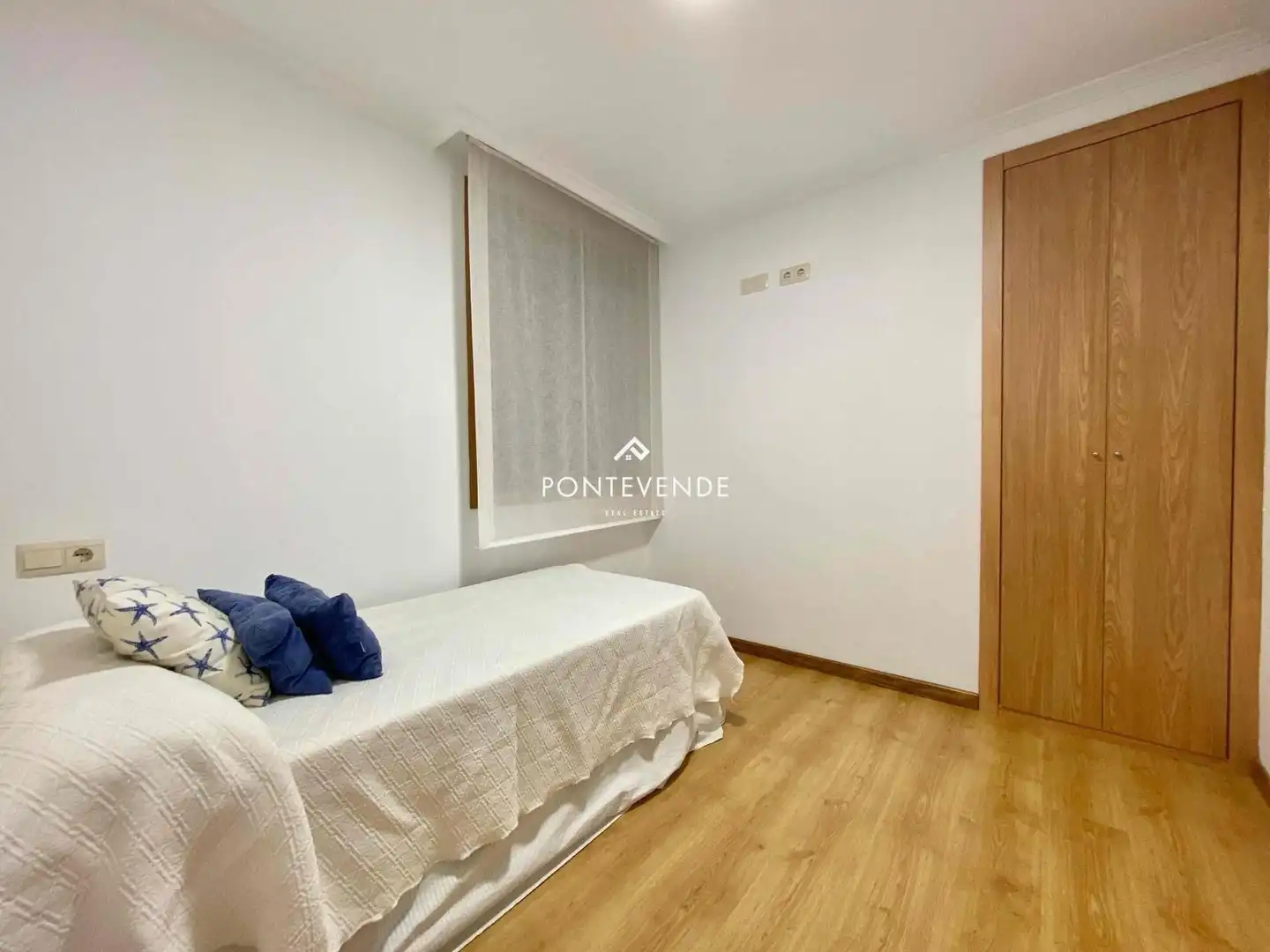 Habitación de Piso en venta en Poio con Calefacción, Parquet y Trastero