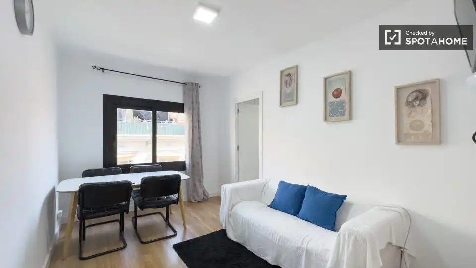 Living room of Flat for rent in L'Hospitalet de Llobregat  with Air Conditioner, Heating and Furnished