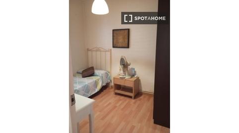 Photo 2 of Flat to share in La Plana del Pintor, Barcelona
