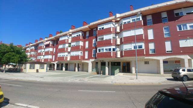 Piso en Venta en Avenida de Madrid