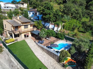 Haus mit Pool zum Verkauf in Montbarbat
