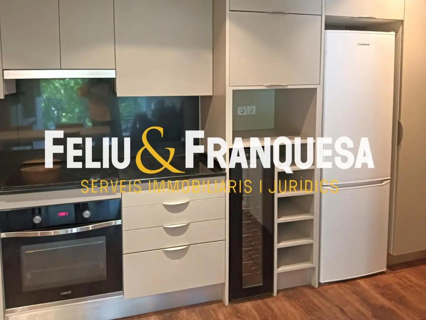 Cocina de Piso en venta en Sabadell con Calefacción, Piscina y Amueblado