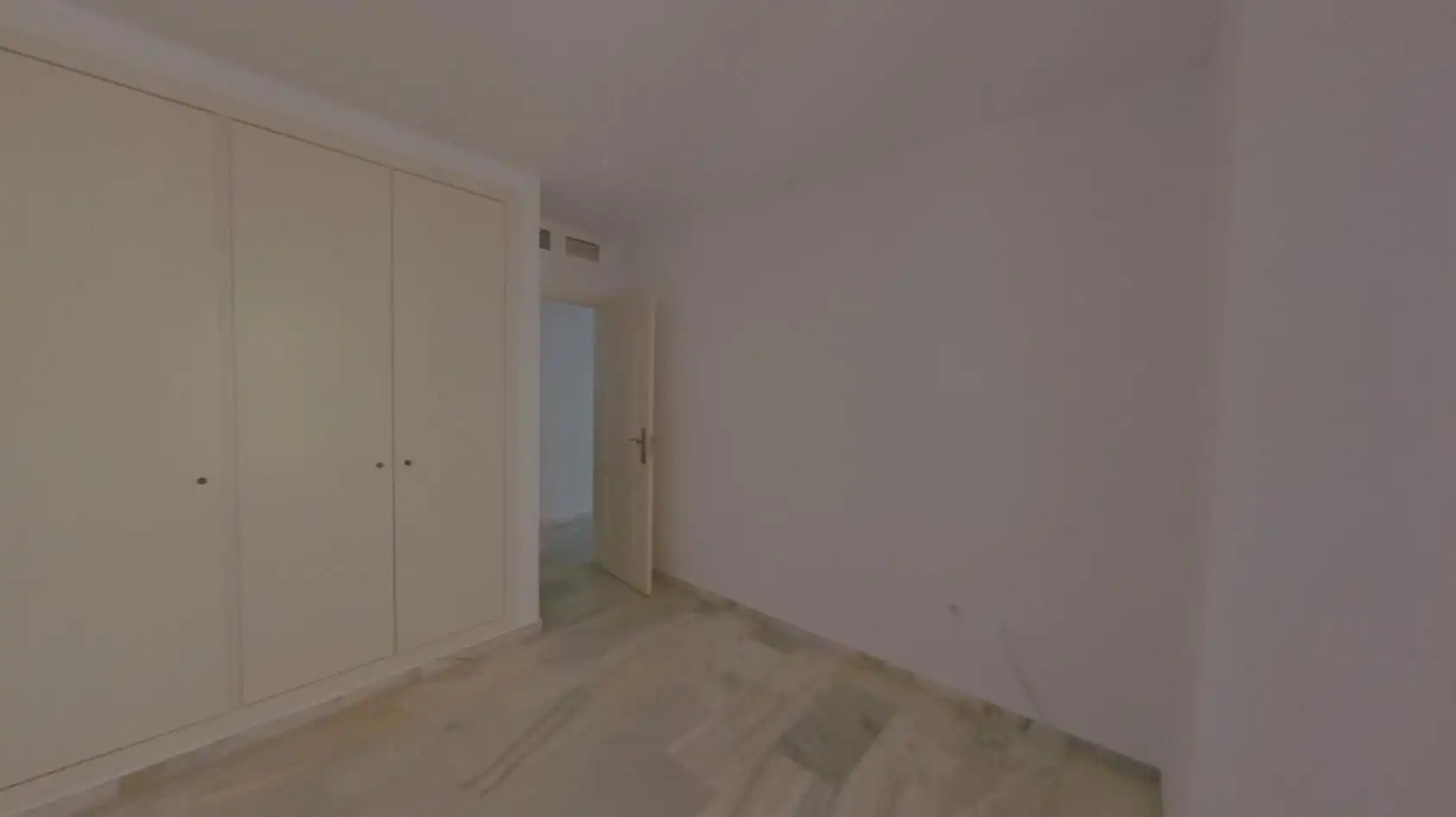 Dormitori de Pis en venda en Benalmádena