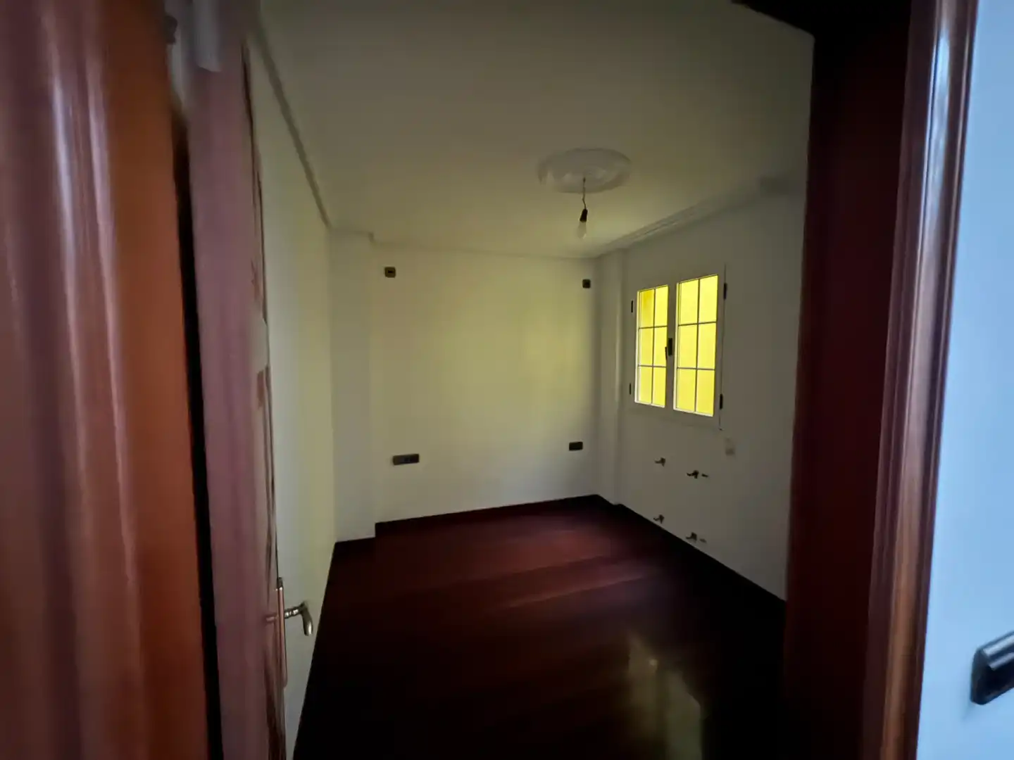 Casa adosada en venda en Cariño amb Terrassa