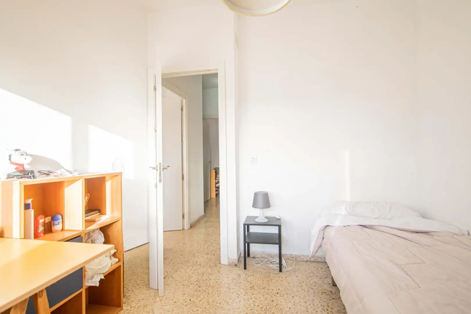 Bedroom of Flat for sale in Sevilla  with Air Conditioner, Terrace and Furnished