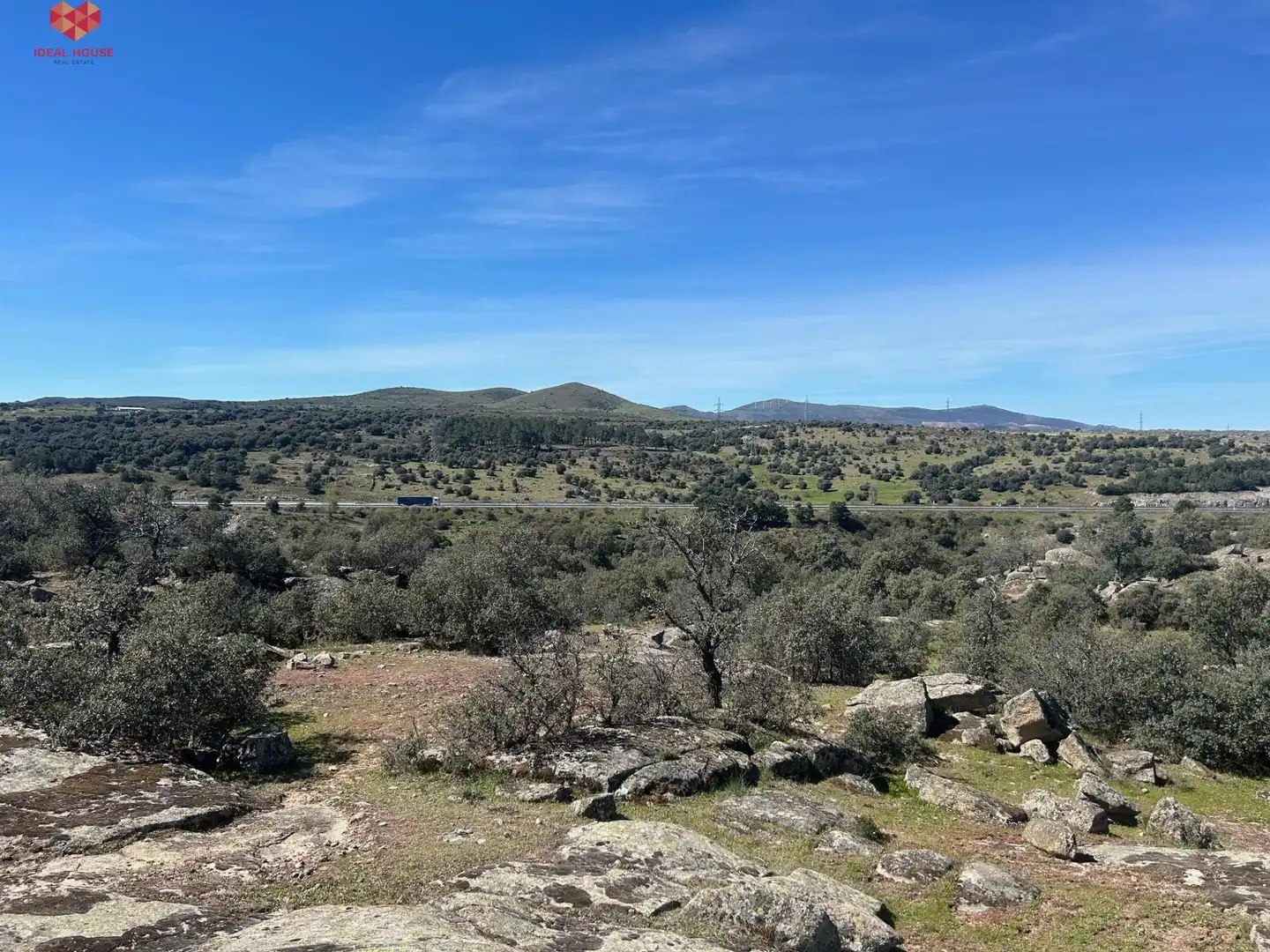 Finca rústica en venda en Villacastín amb Jardí privat, Terrassa i Moblat