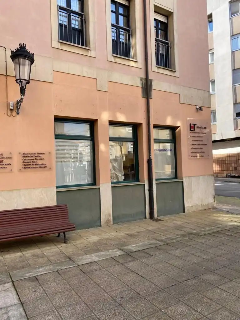Business premises to rent in Carreño, imagen 2