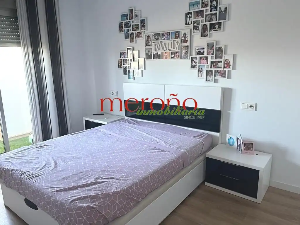 Habitación de Ático en venta en Elche / Elx con Jardín privado, Terraza y Trastero