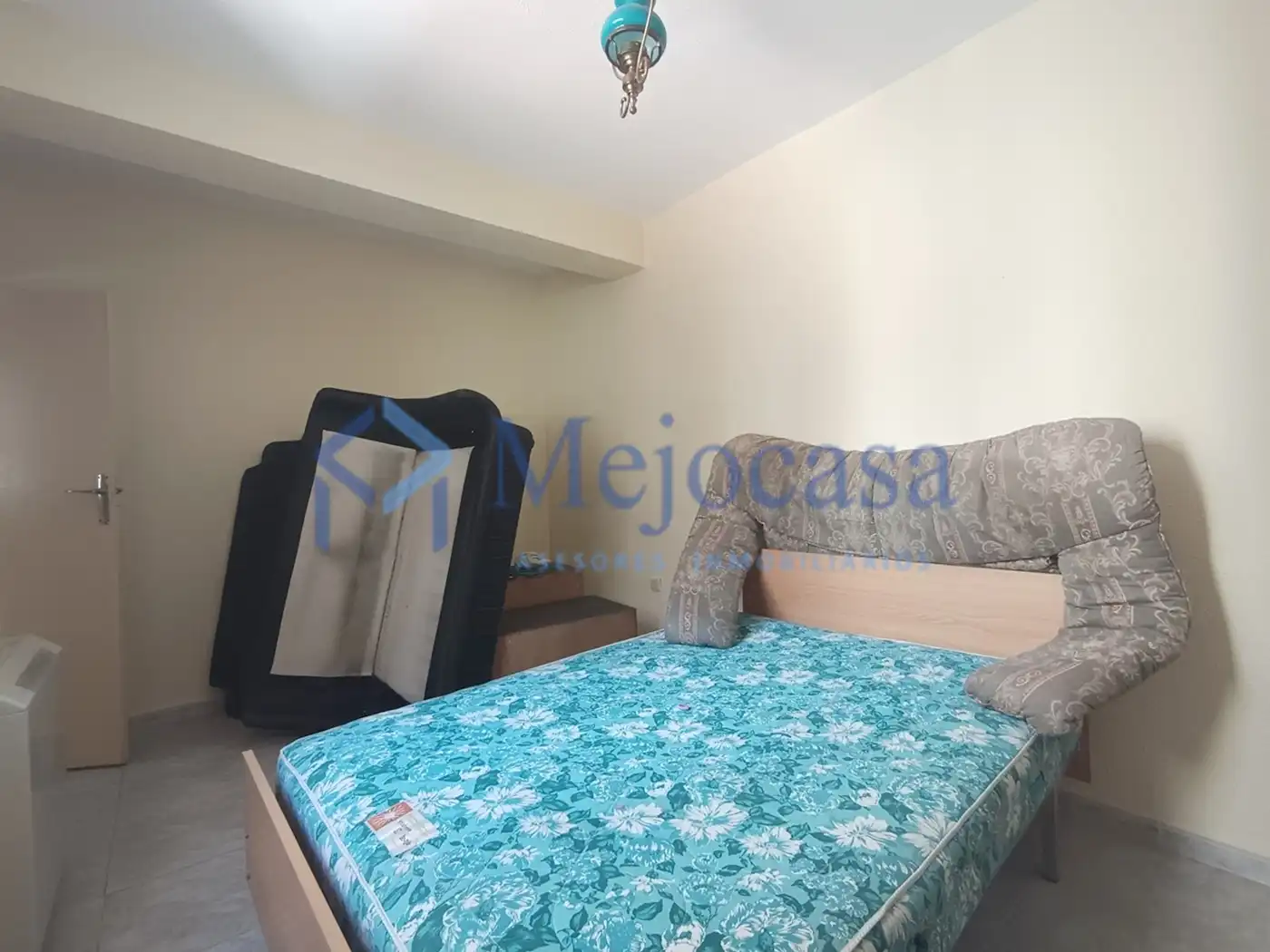Habitación de Piso en venta en Madrid con Calefacción