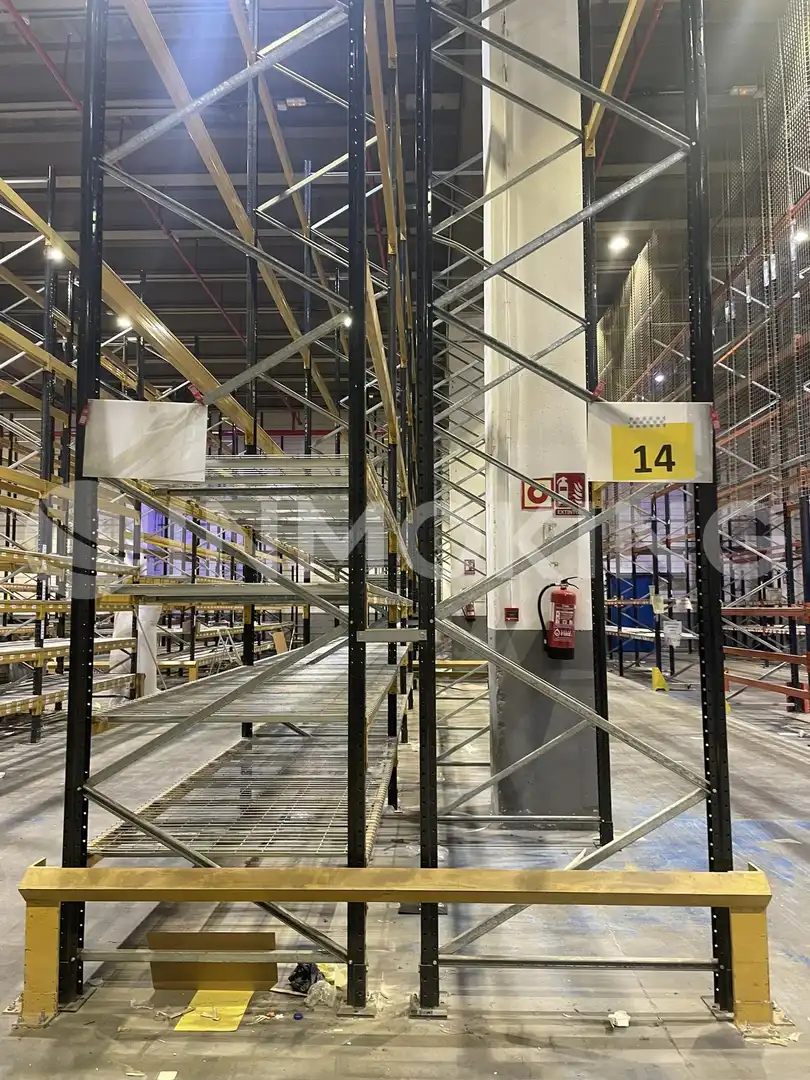 Industrial building with lift to rent in El Barral Ferial, imagen 8