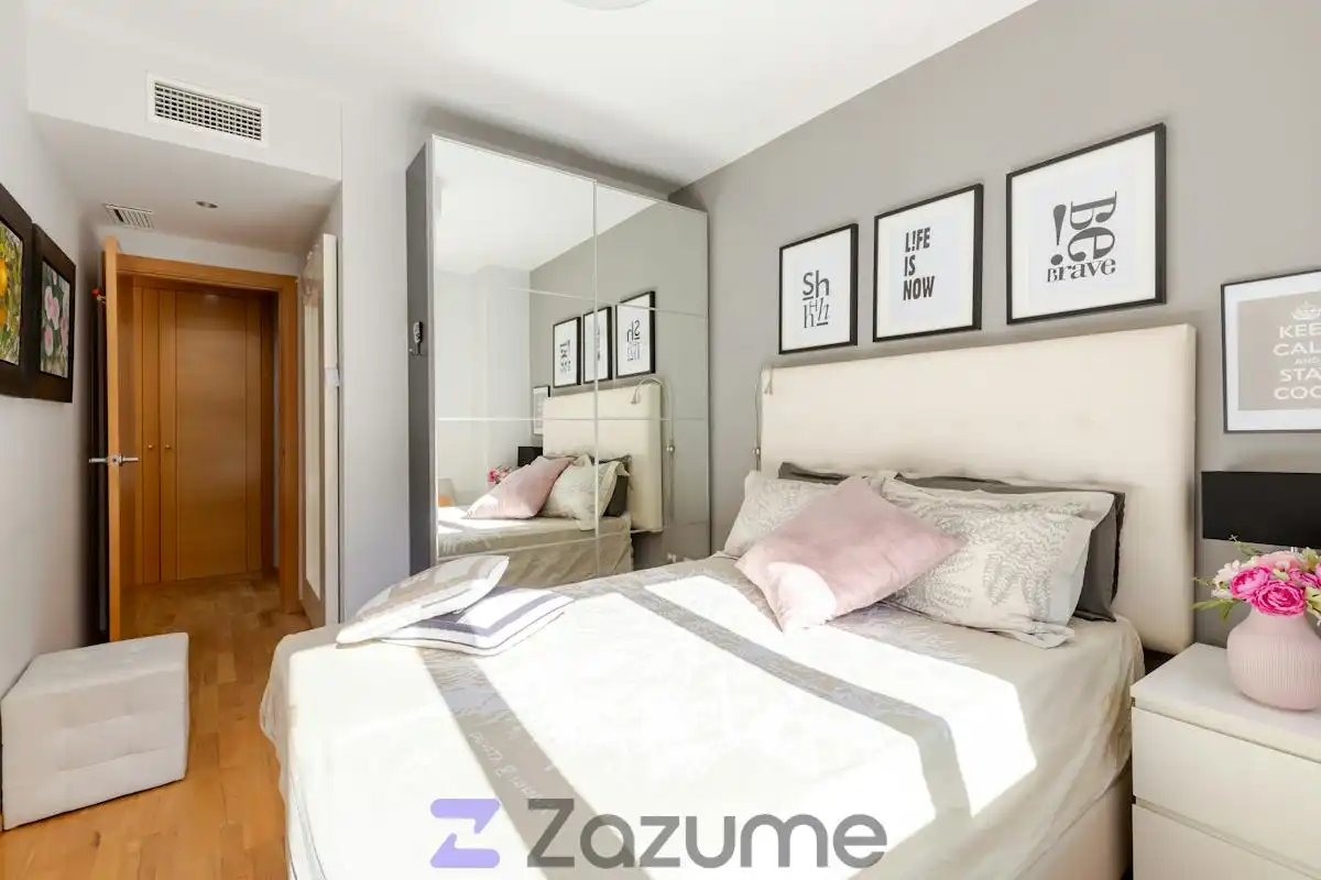 Wohnung zur Miete in Av. de la Gavia, Ensanche de Vallecas - La Gavia