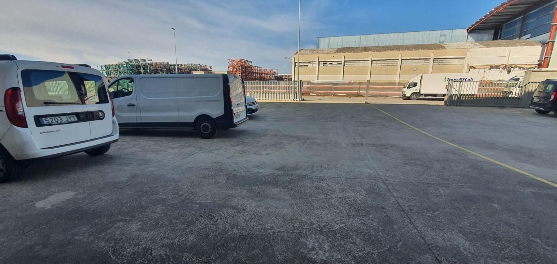 Aparcament de Nau industrial en venda en Vilafranca del Penedès