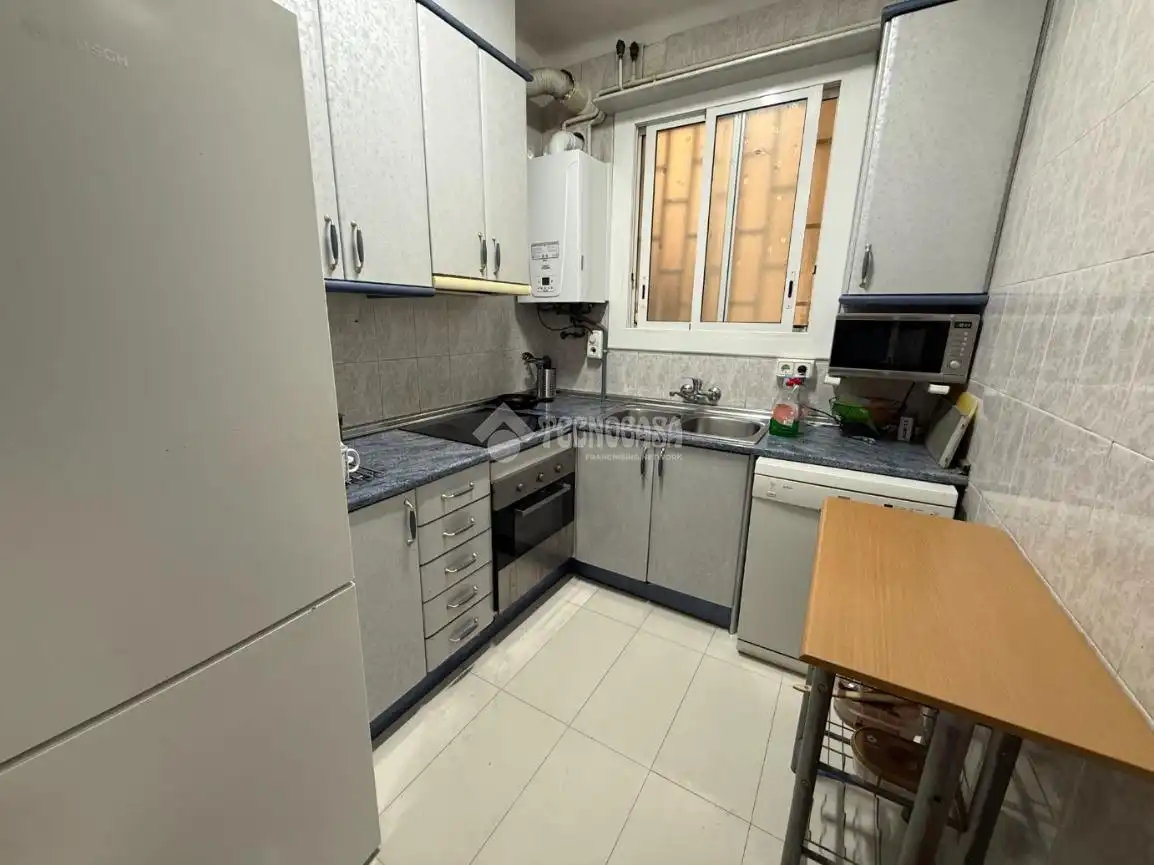 Cuina de Pis en venda en Barcelona amb Aire condicionat i Calefacció