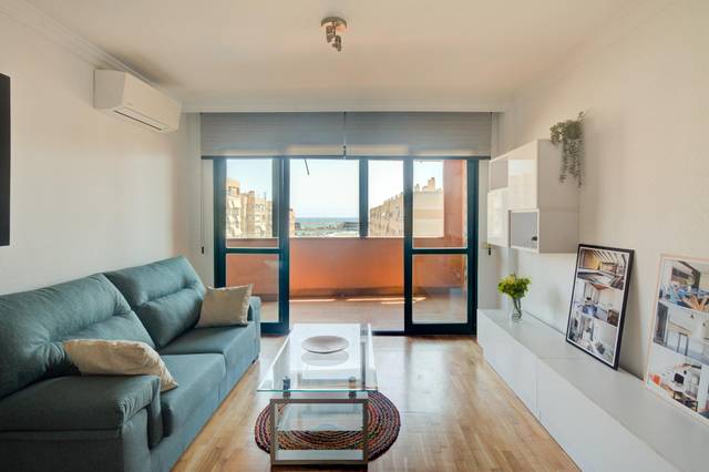 Piso en Alquiler en Calle de Perú, 16 en Babel