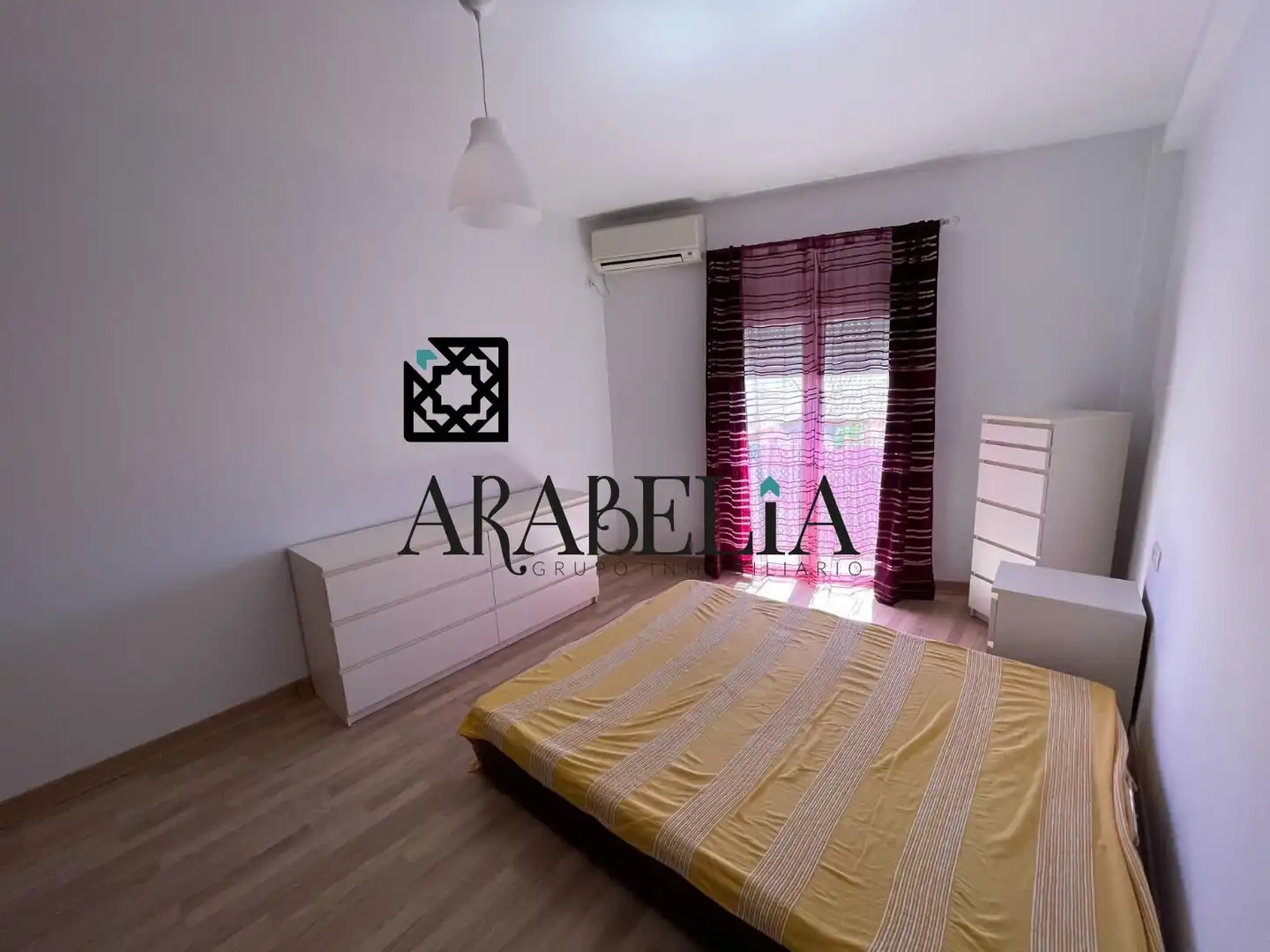 Bedroom of Flat for sale in Córdoba  with Air Conditioner