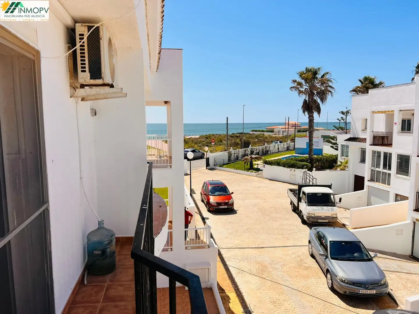 Vista exterior de Casa adosada en venta en Vinaròs con Aire acondicionado, Calefacción y Jardín privado