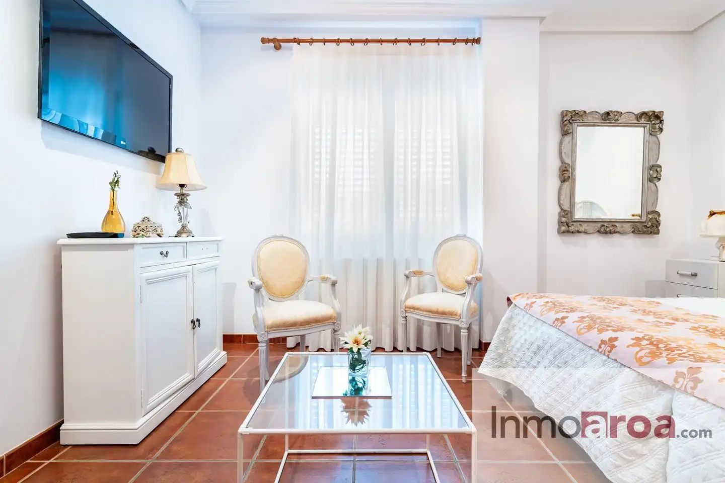 Habitación de Casa o chalet en venta en Paterna con Jardín privado, Terraza y Piscina