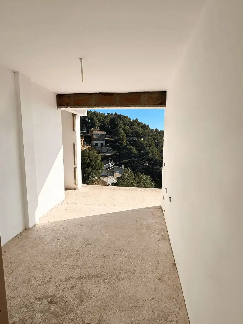 Vista exterior de Casa o chalet en venta en Castellar del Vallès con Alarma