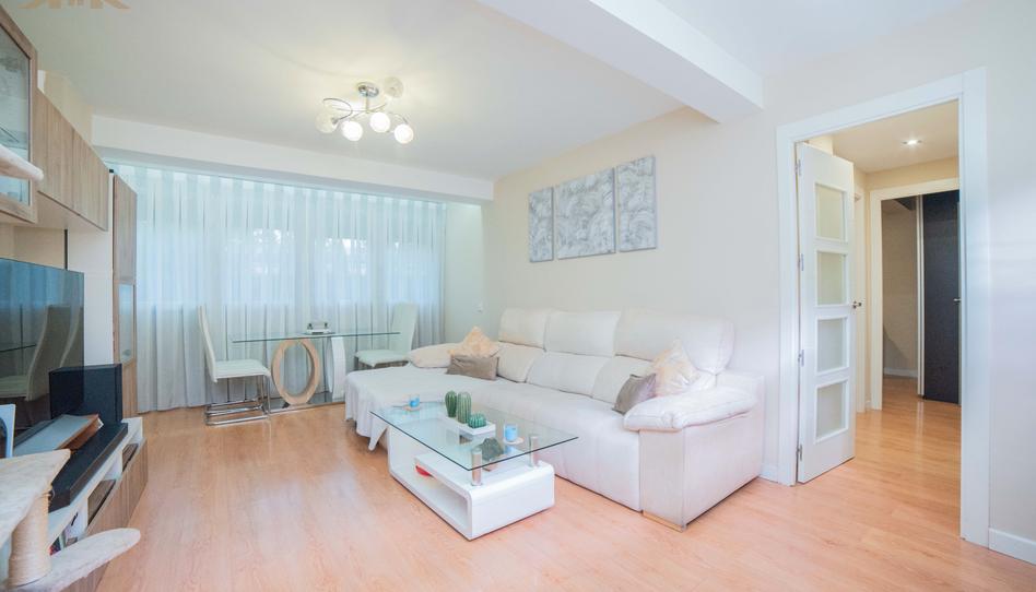 Photo 1 of Flat for sale in Calle de las Alpujarras, 2, Zarzaquemada, Madrid