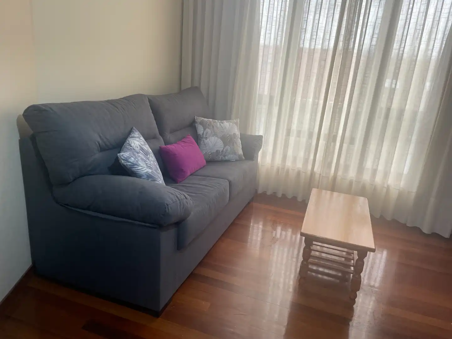 Apartament amb ascensor de lloguer a Rúa de Urzáiz 157, imagen 4