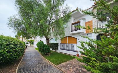 Vista exterior de Casa o xalet en venda en Santa Pola amb Aire condicionat, Terrassa i Balcó