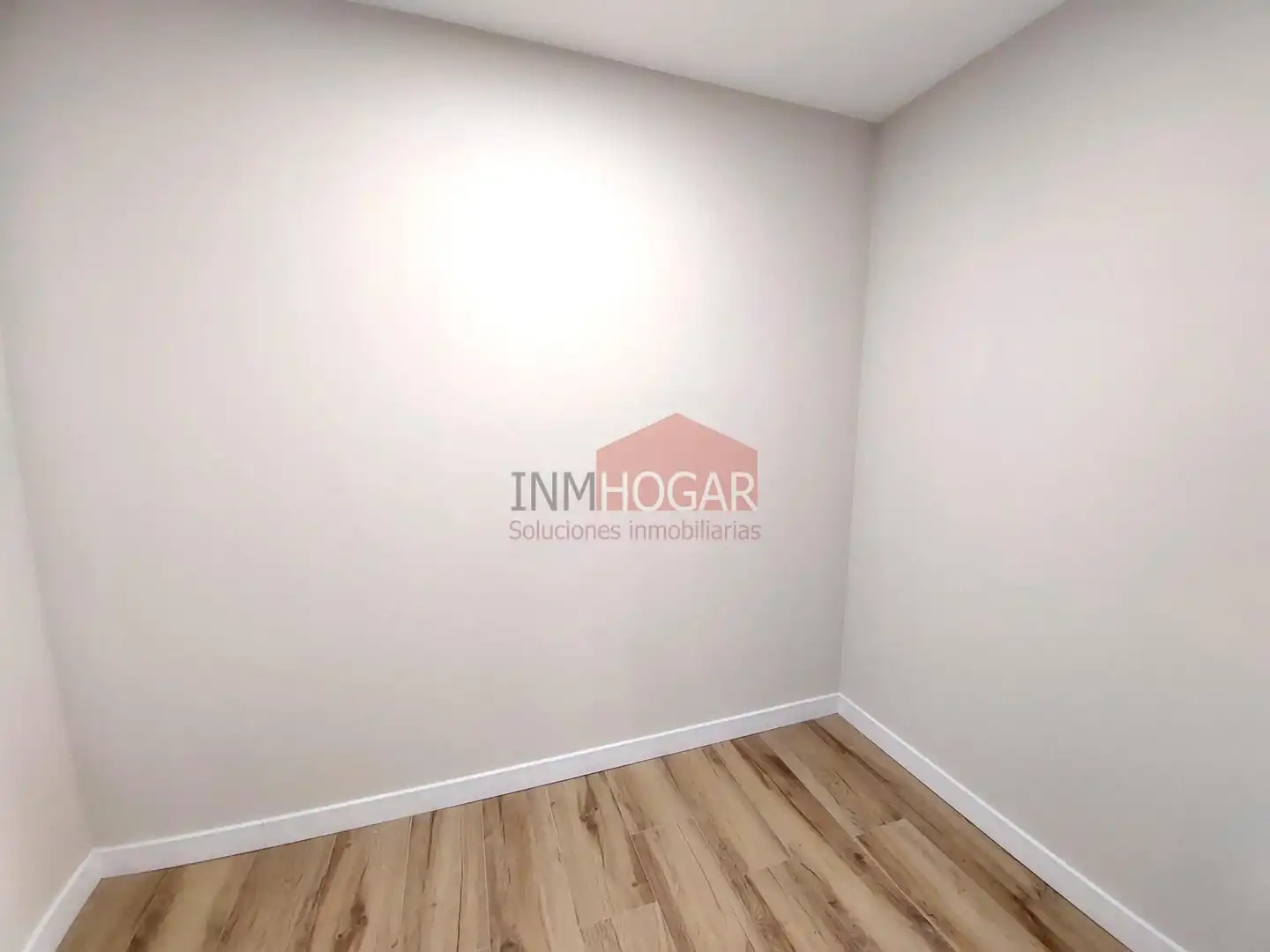 Habitación de Dúplex en venta en Arévalo con Calefacción, Terraza y Balcón