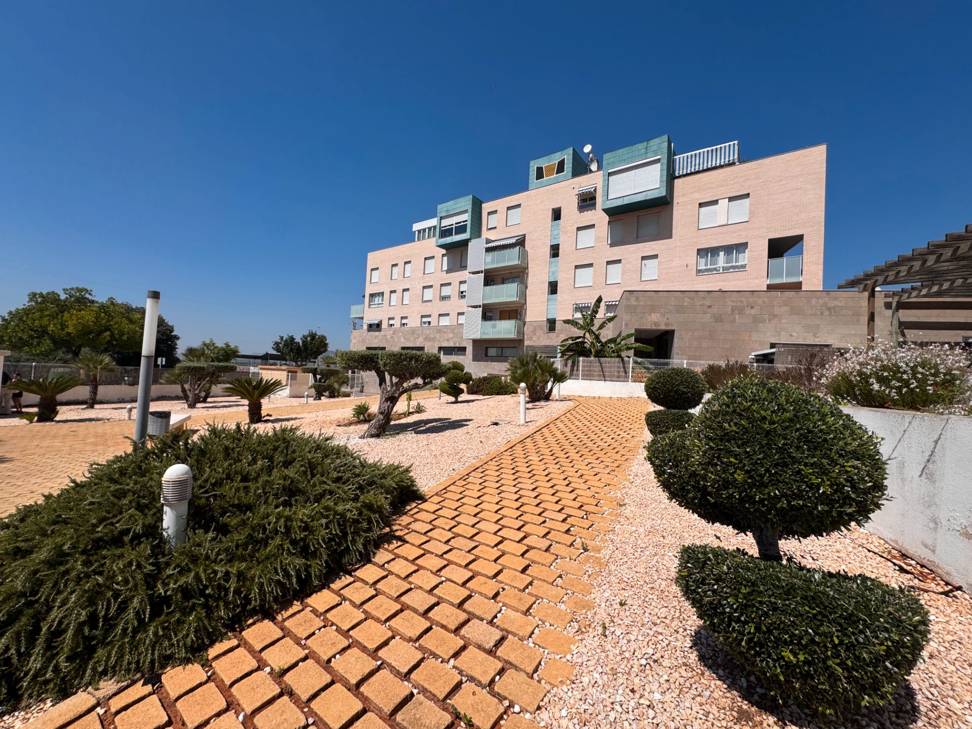 Vista exterior de Piso en venta en Almenara con Calefacción, Trastero y Amueblado