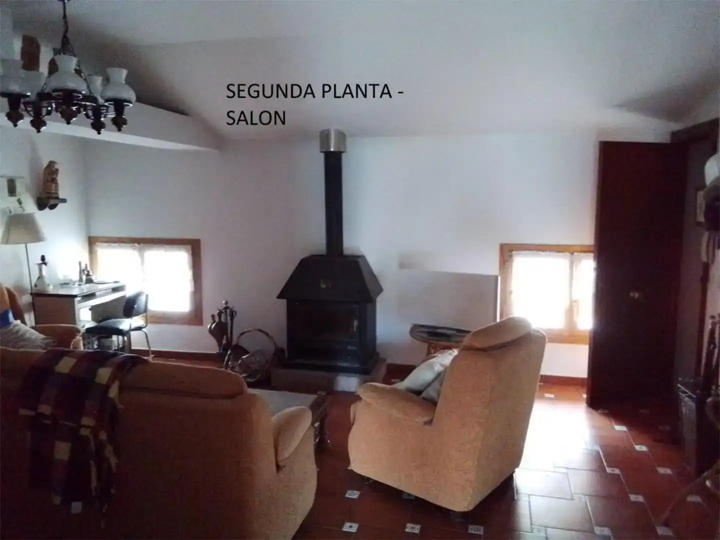 Sala d'estar de Casa adosada en venda en Carenas amb Aire condicionat, Moblat i Balcó