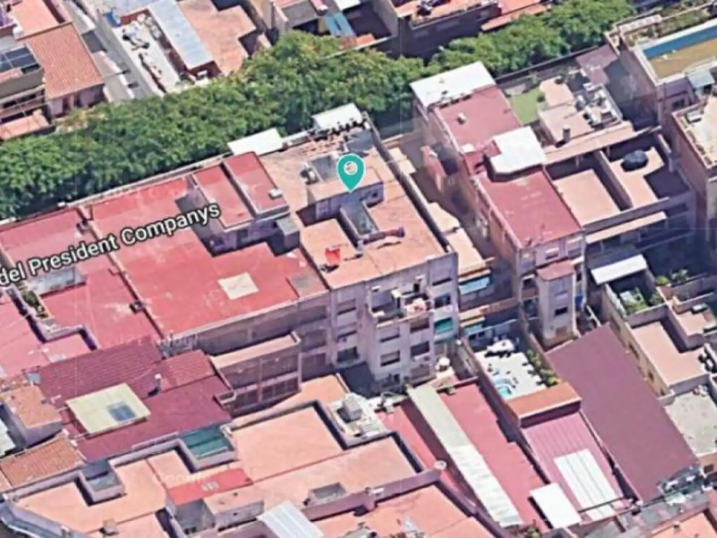 Vista exterior de Piso en venta en Santa Coloma de Gramenet