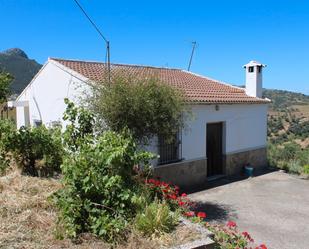 Vista exterior de Finca rústica en venda en El Gastor amb Jardí privat, Moblat i Rentadora