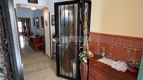 Foto 2 de Casa adosada en venda a Begíjar, Jaén