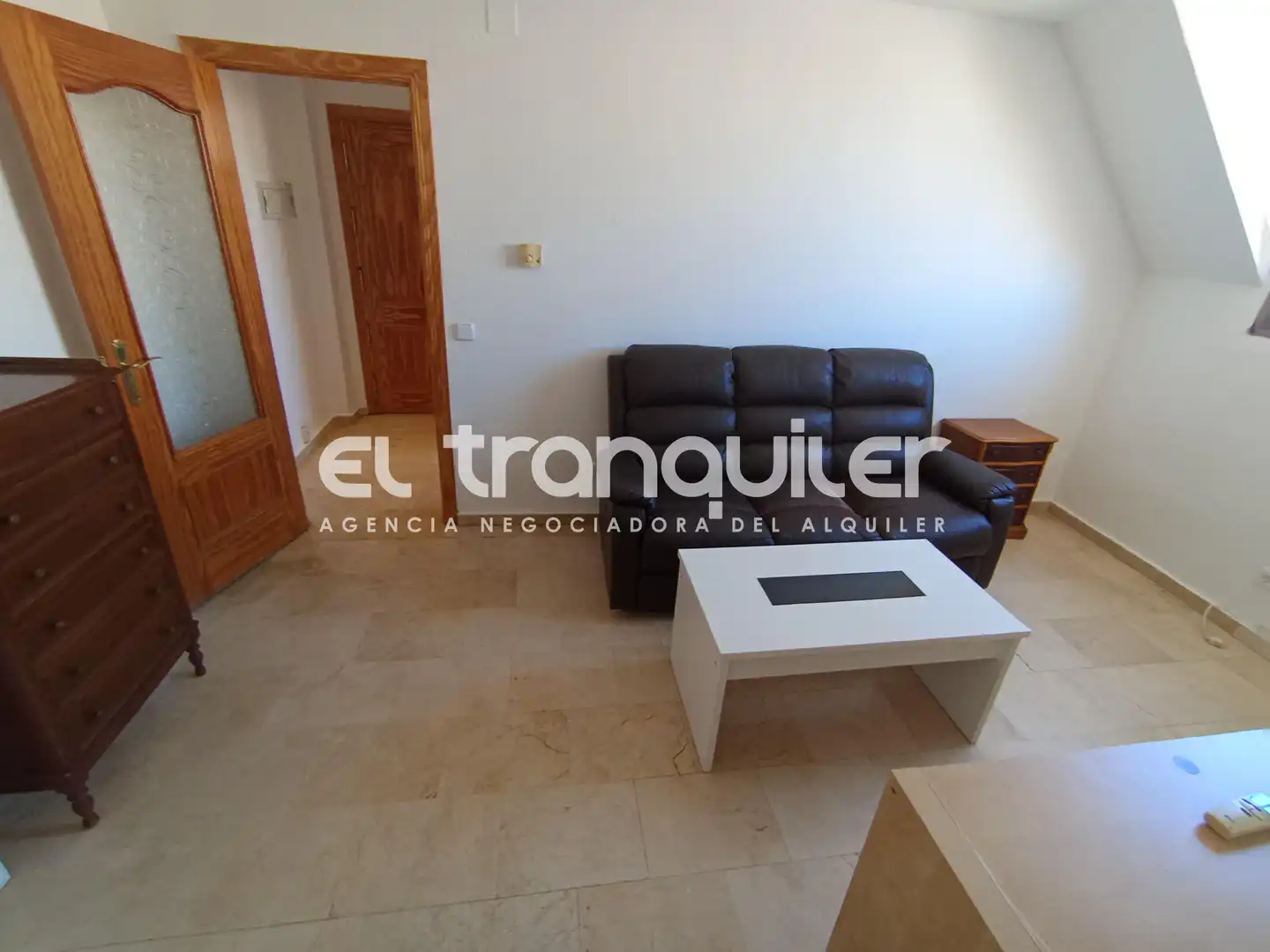 Sala de estar de Piso de alquiler en Las Rozas de Madrid con Aire acondicionado, Trastero y Amueblado