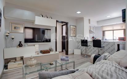 Living room of Flat for sale in El Prat de Llobregat  with Storage room