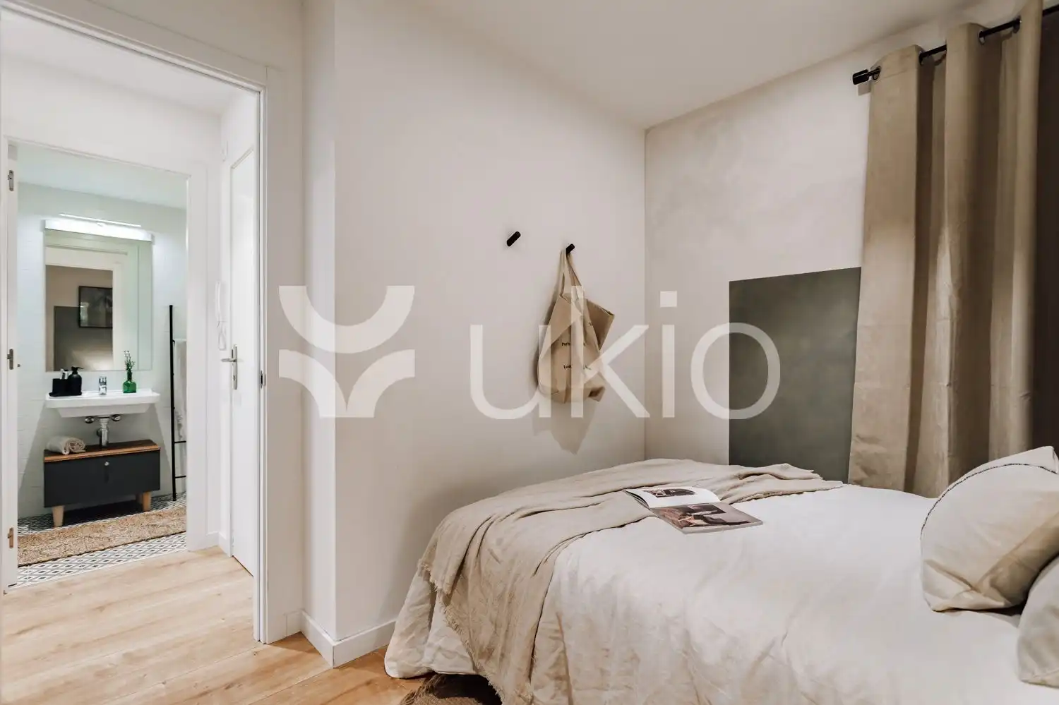 Appartement compact avec terrasse à louer à Carrer del Consell de Cent, imagen 21