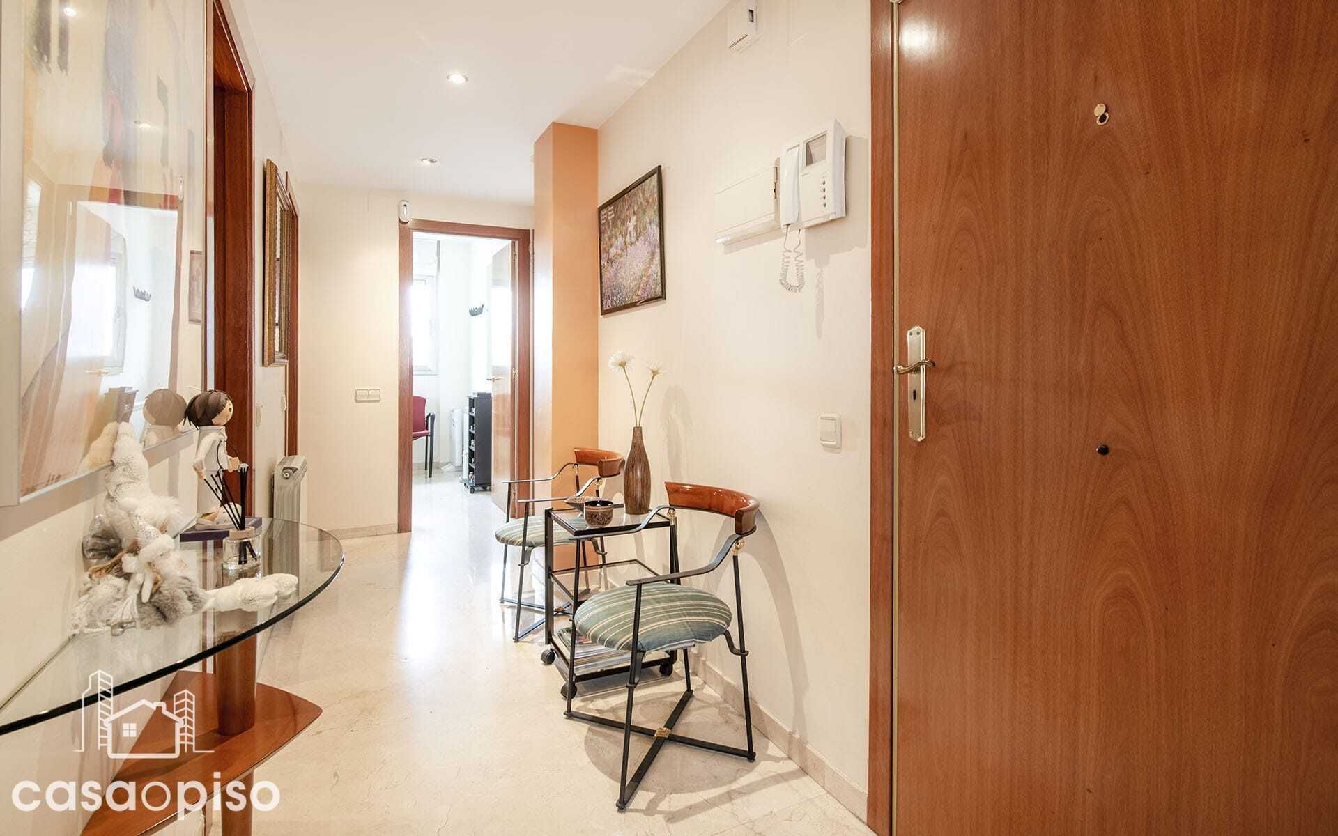 Dúplex en venda a Galileu, Ca n'Aurell, Ponent