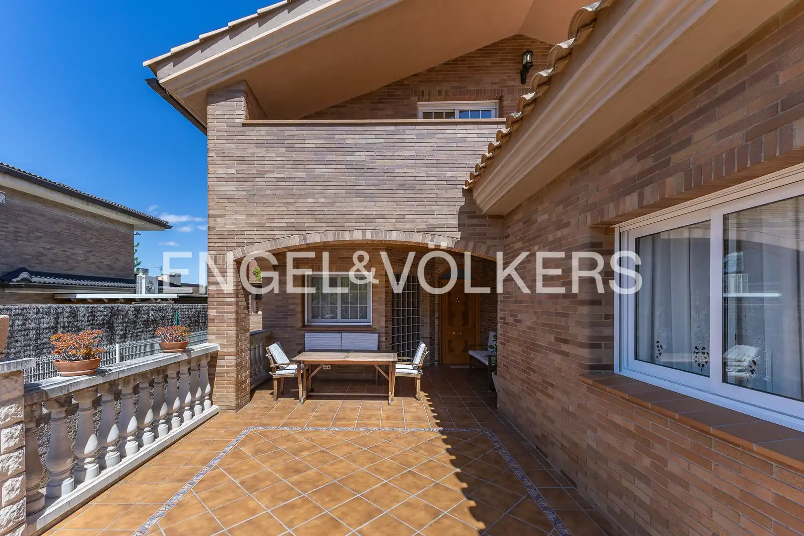 Terraza de Casa o chalet en venta en Molins de Rei con Aire acondicionado, Calefacción y Jardín privado