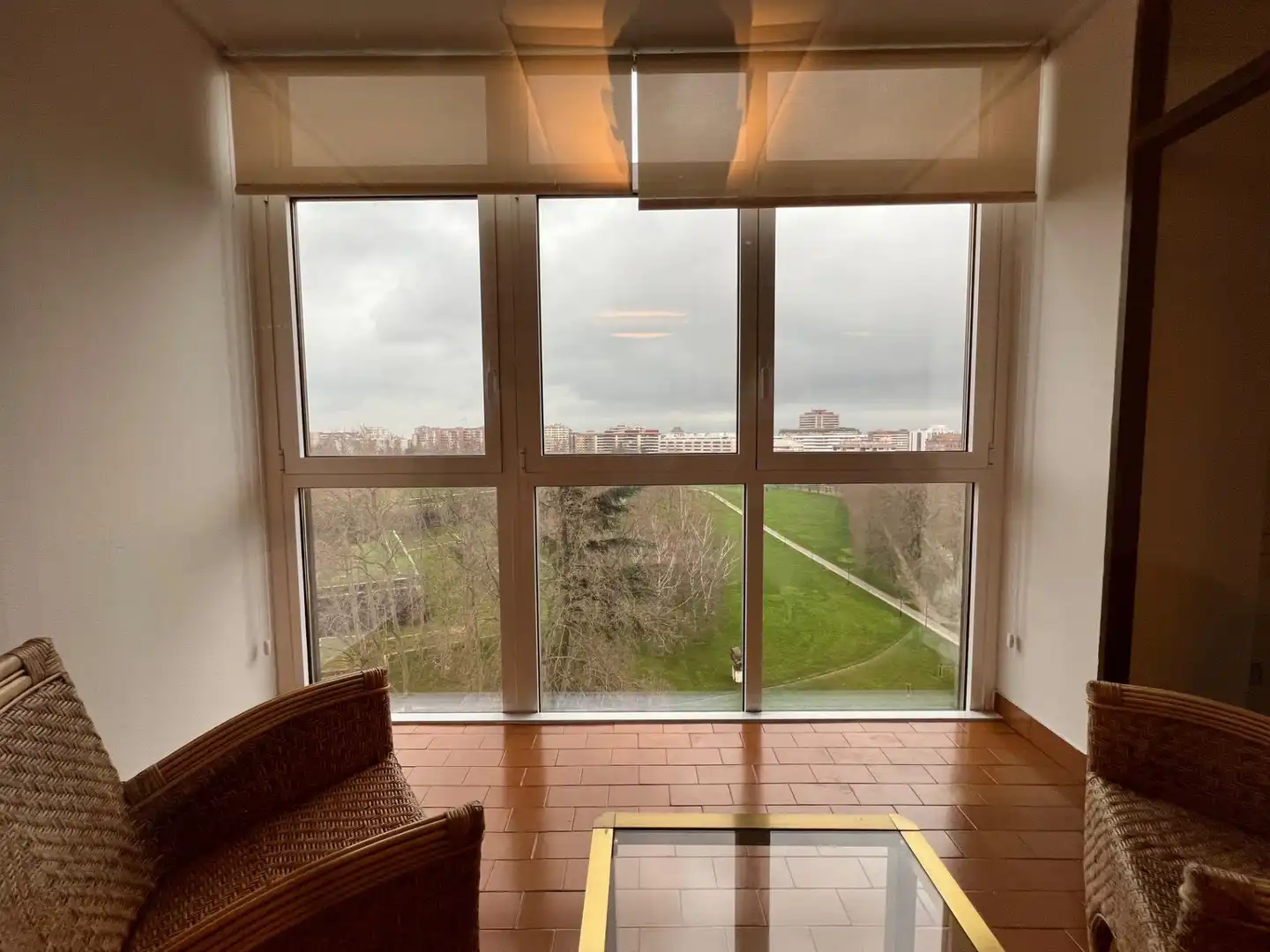 Living room of Flat for sale in  Pamplona / Iruña  with Heating, Furnished and Balcony