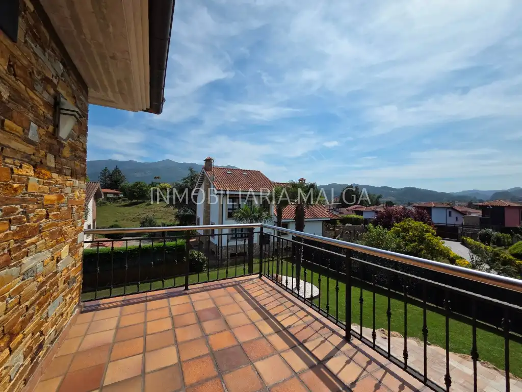 Terrace of Houses for sale in Colunga  with Heating, Private garden and Parquet flooring