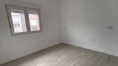 Foto 3 de Piso en venta en Avenida Oviedo, 2, San Martín del Rey Aurelio, Asturias