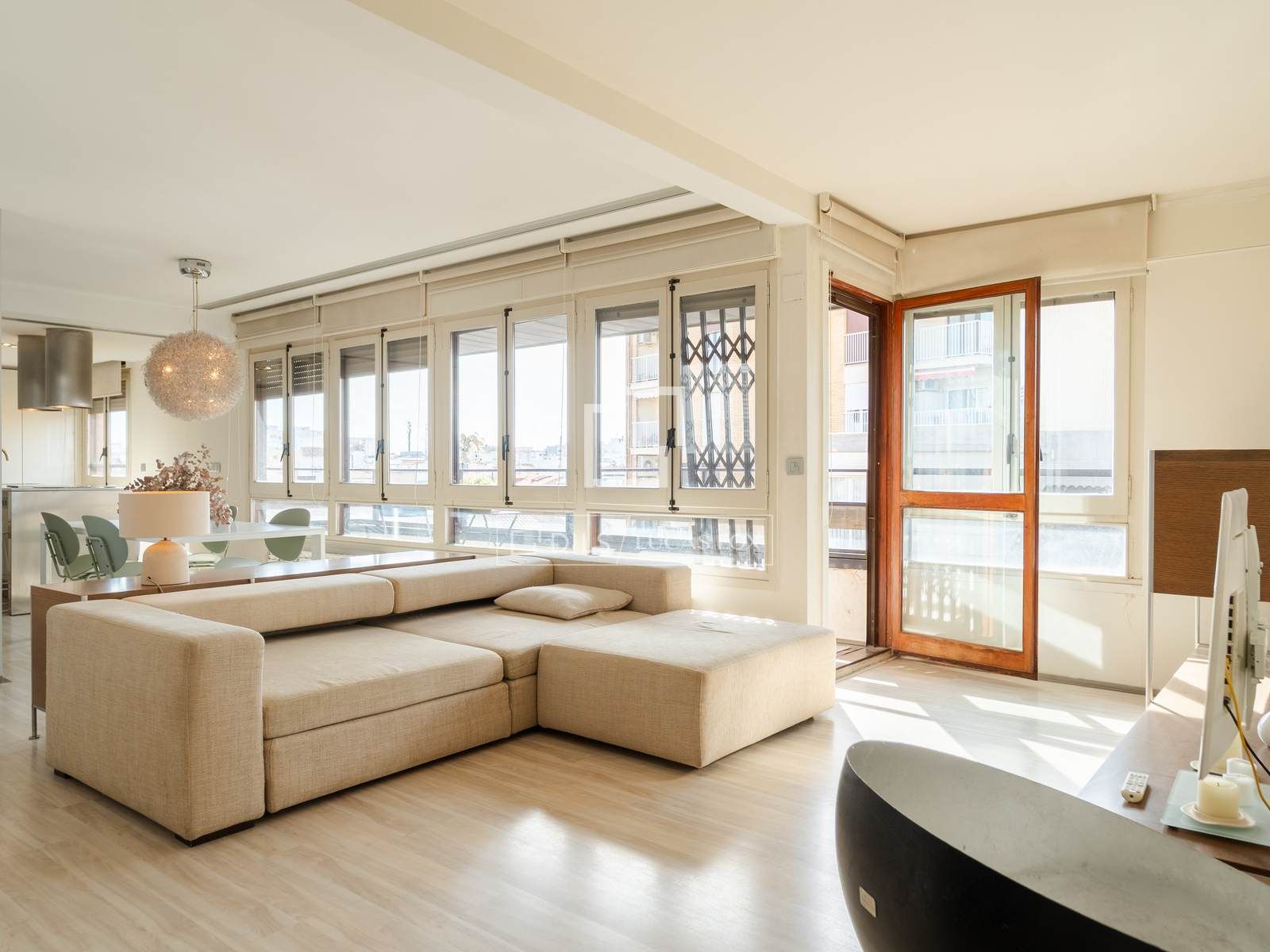 Wohnzimmer von Dachboden zur Miete in Bétera mit Klimaanlage, Parkett und Terrasse